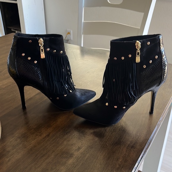 SOLD! BEBE black ankle booties! - Picture 3 of 9